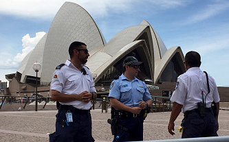 Австралиец арестован за организацию серии кибератак «злой двойник» в аэропортах страны